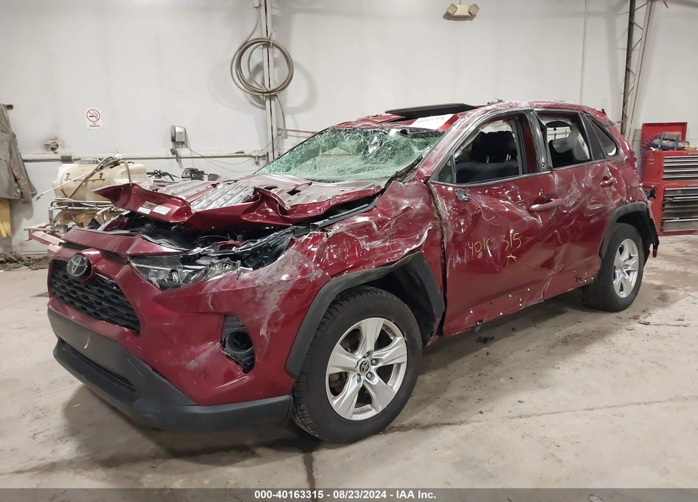 2019 TOYOTA RAV4 XLE VIN: JTMP1RFV6KJ020429