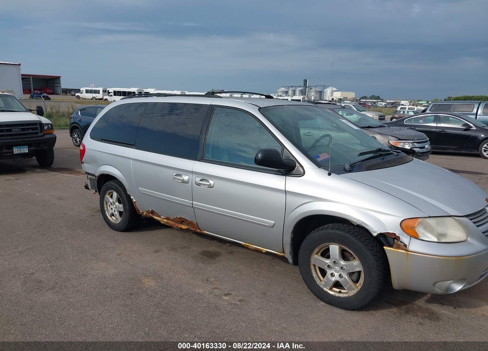 2006 DODGE GRAND CARAVAN SXT VIN: 2D4GP44L06R835295