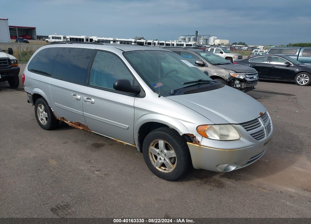 2006 DODGE GRAND CARAVAN SXT VIN: 2D4GP44L06R835295