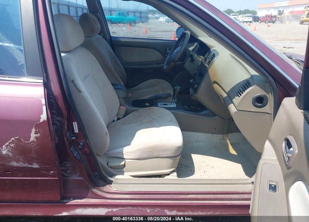 2003 HYUNDAI SONATA VIN: KMHWF25S33A748444
