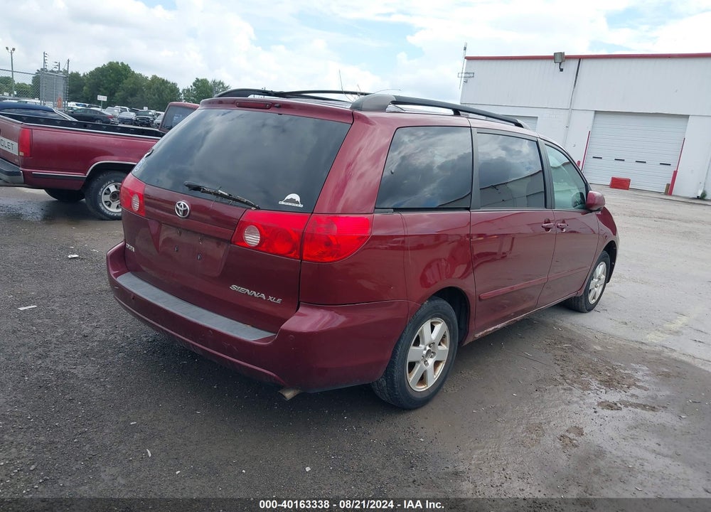 2008 TOYOTA SIENNA XLE VIN: 5TDZK22C38S185187