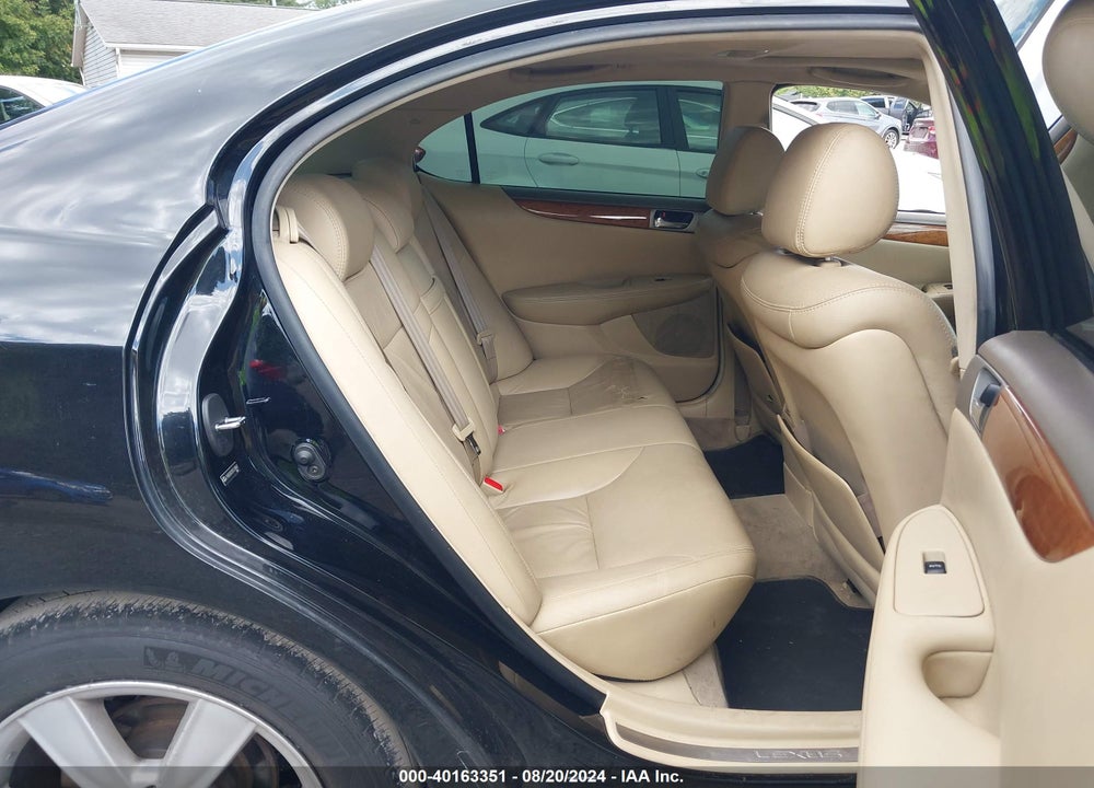 2005 LEXUS ES 330 VIN: JTHBA30G055124847
