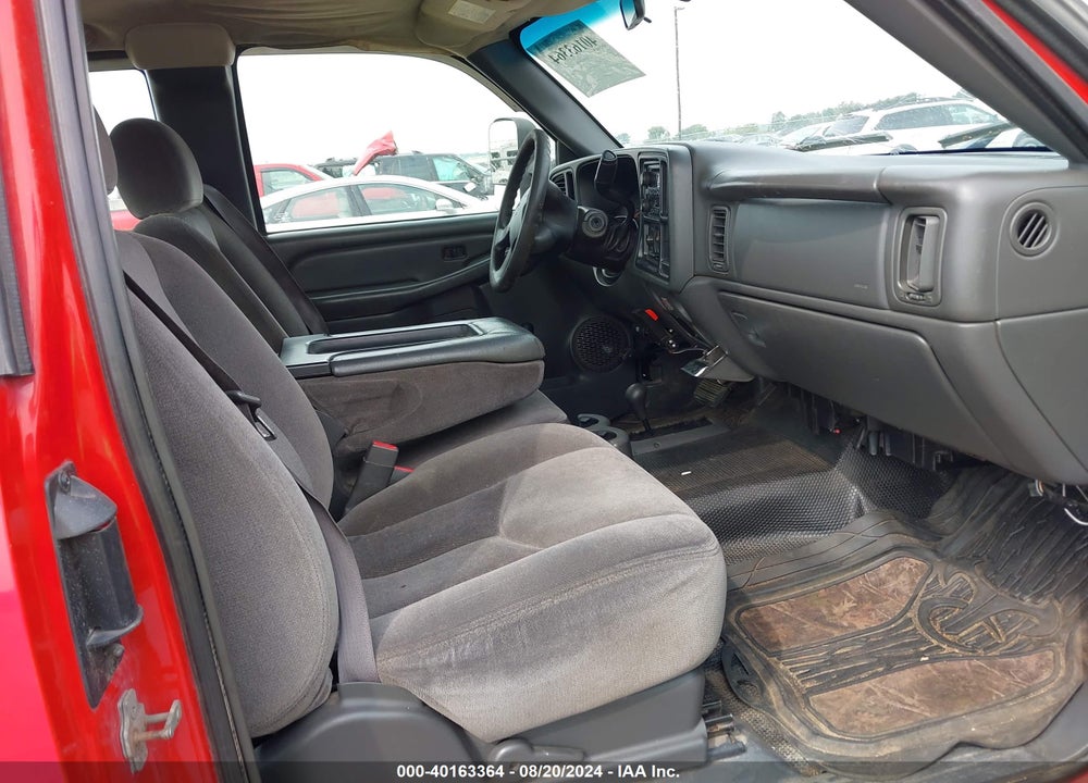 2006 GMC SIERRA 2500HD WORK TRUCK VIN: 1GTHK29D06E173897