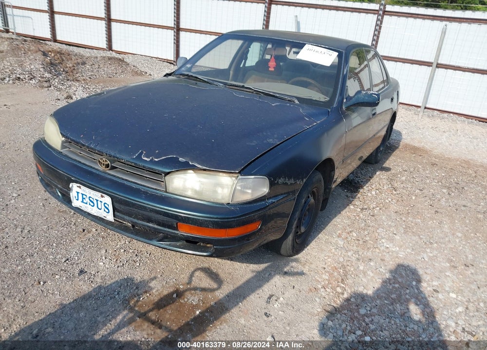 1993 TOYOTA CAMRY LE VIN: 4T1SK12E2PU181232