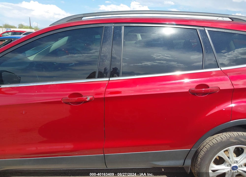 2018 FORD ESCAPE SEL VIN: 1FMCU9HD6JUA71996