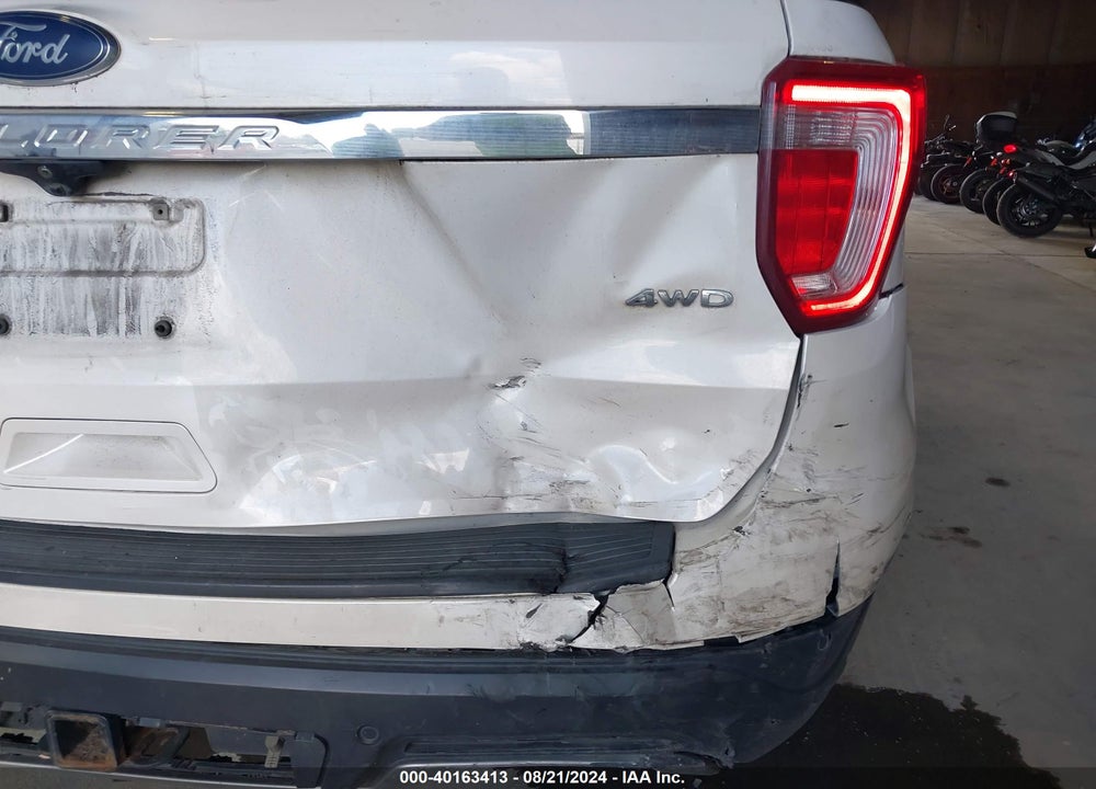 2018 FORD EXPLORER XLT VIN: 1FM5K8D82JGB02452