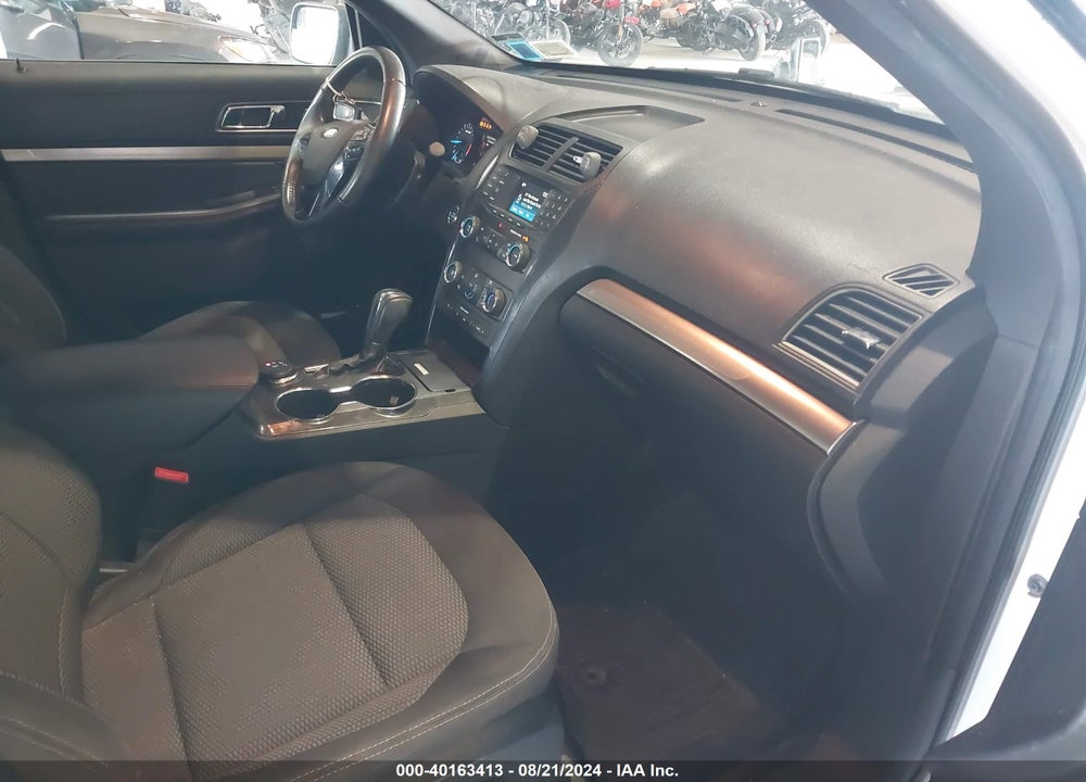 2018 FORD EXPLORER XLT VIN: 1FM5K8D82JGB02452