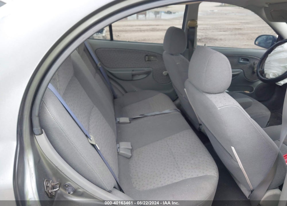 2004 KIA RIO VIN: KNADC125X46300264