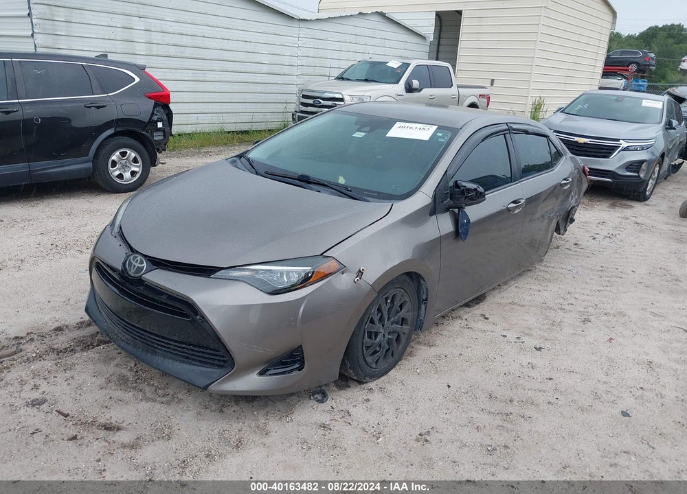 2018 TOYOTA COROLLA LE VIN: 5YFBURHE6JP831916