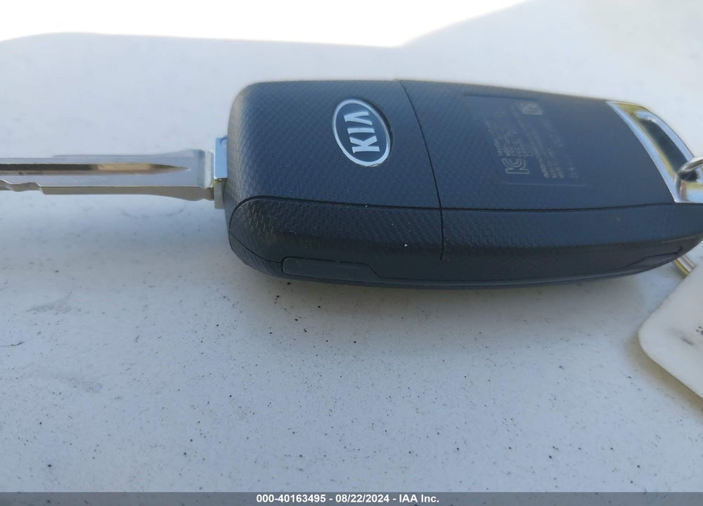 2018 KIA FORTE LX VIN: 3KPFL4A73JE245596
