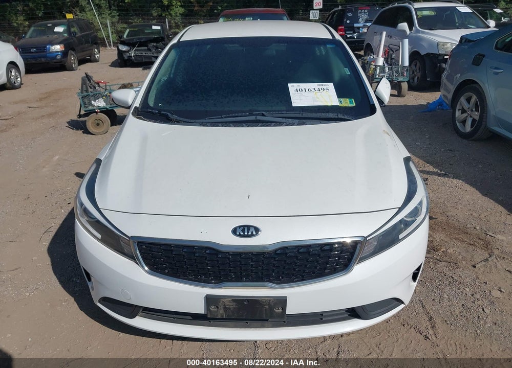 2018 KIA FORTE LX VIN: 3KPFL4A73JE245596