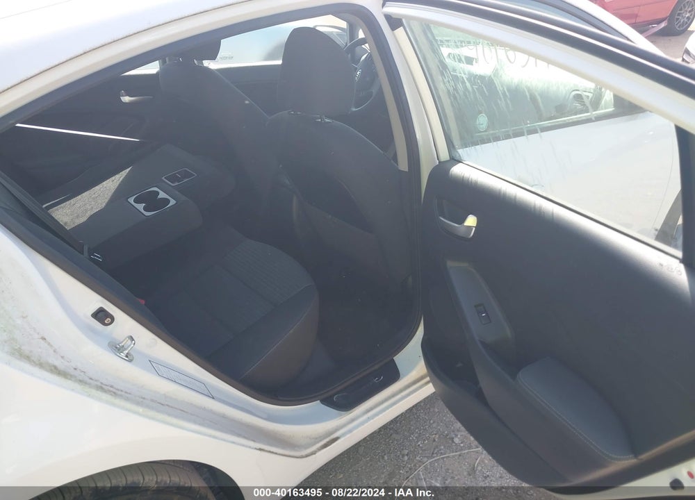 2018 KIA FORTE LX VIN: 3KPFL4A73JE245596