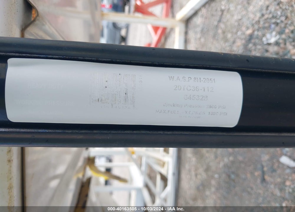 2011 UNDEFINED GSE A217166D VIN: 00000000000196489