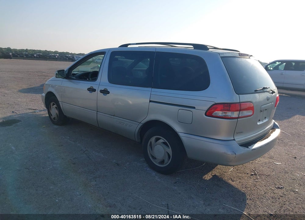 2002 TOYOTA SIENNA LE VIN: 4T3ZF13C22U456646