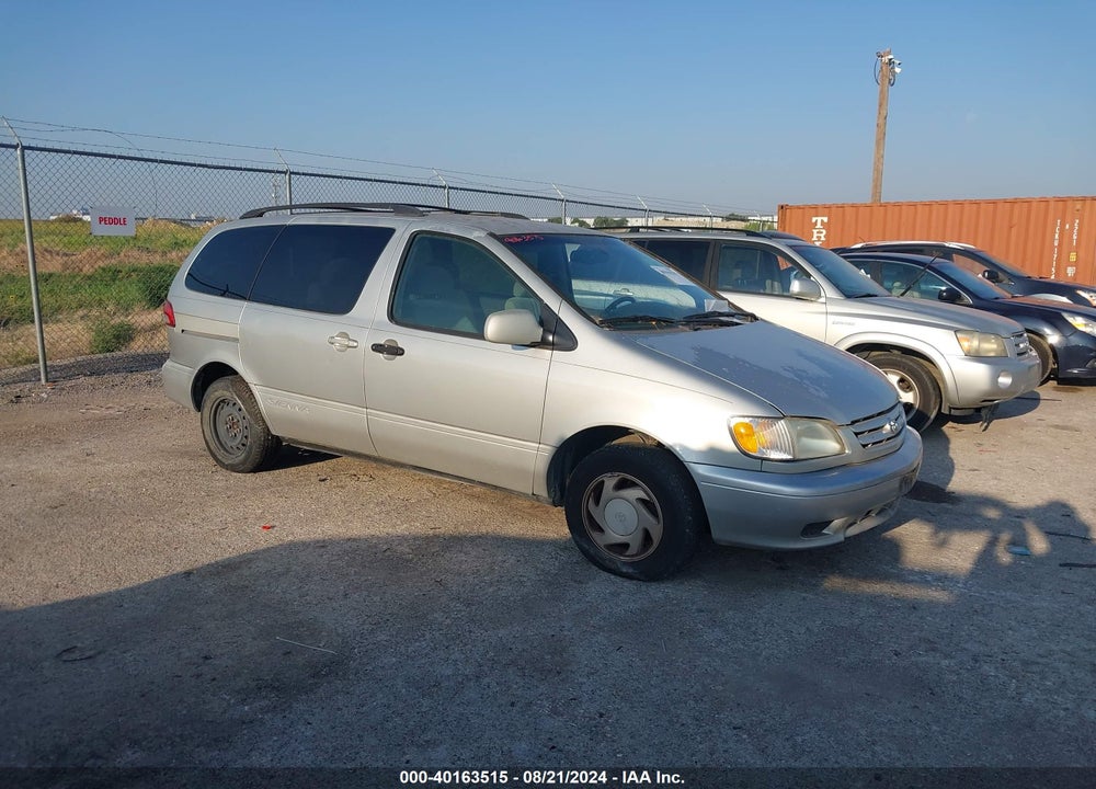 2002 TOYOTA SIENNA LE VIN: 4T3ZF13C22U456646