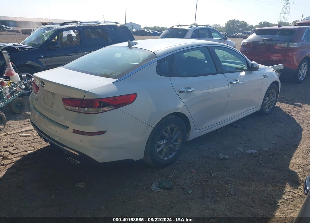 2019 KIA OPTIMA LX VIN: 5XXGT4L34KG317574