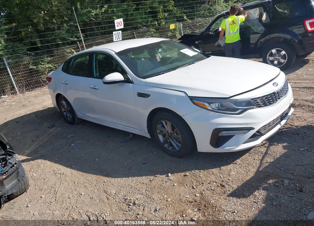 2019 KIA OPTIMA LX VIN: 5XXGT4L34KG317574