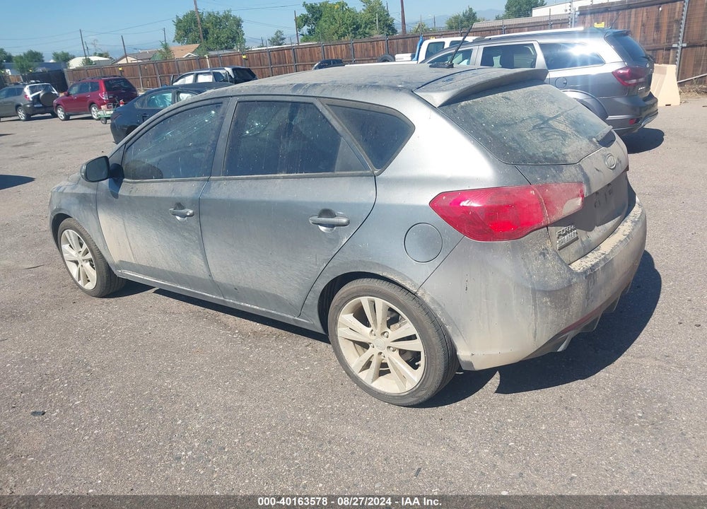 2011 KIA FORTE SX VIN: KNAFW5A39B5397936