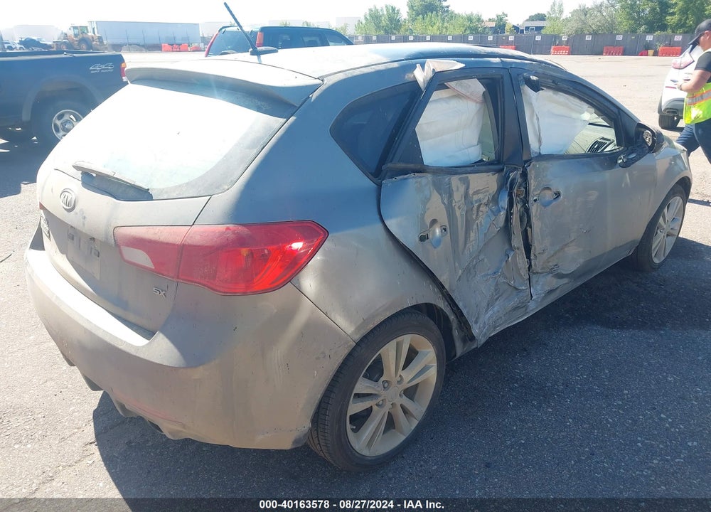 2011 KIA FORTE SX VIN: KNAFW5A39B5397936
