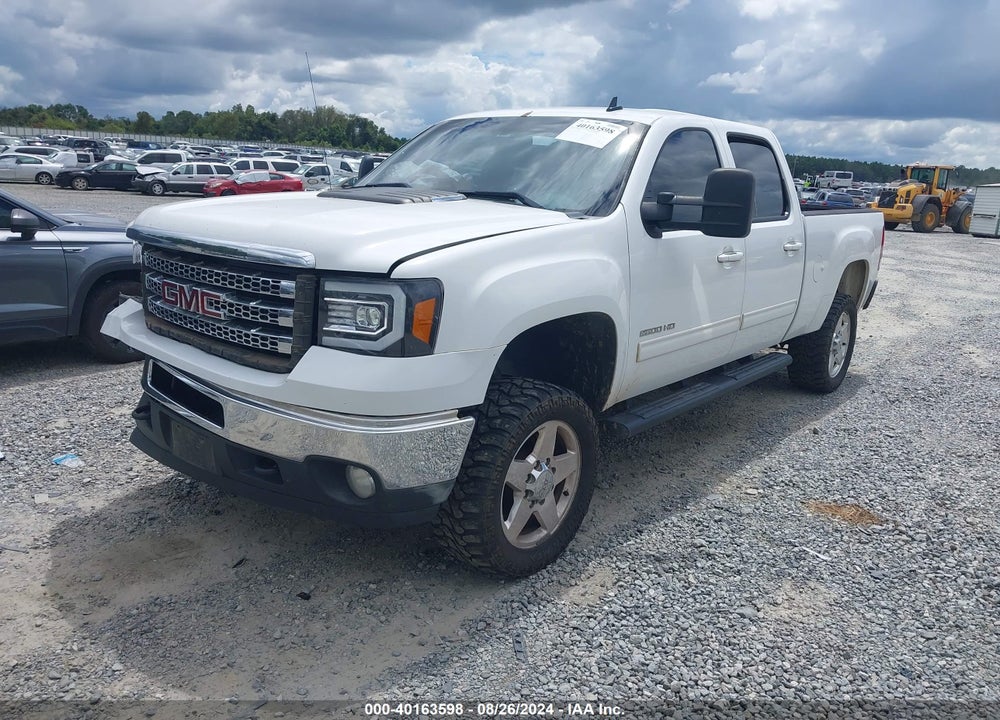 2013 GMC SIERRA 2500HD SLT VIN: 1GT121C86DF194722