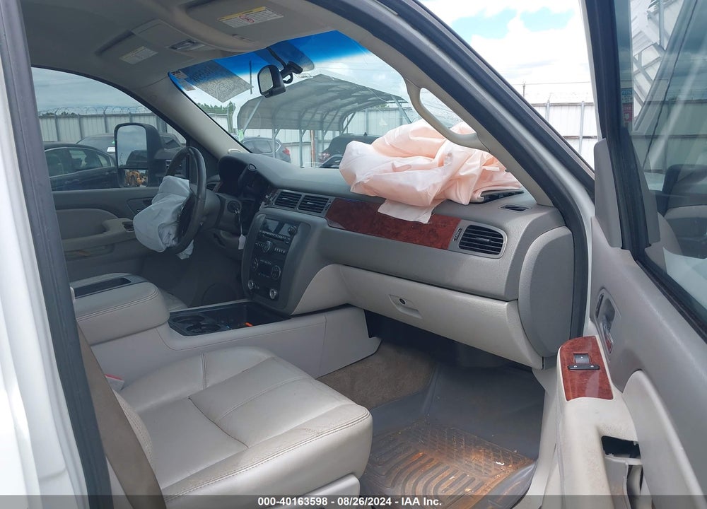 2013 GMC SIERRA 2500HD SLT VIN: 1GT121C86DF194722