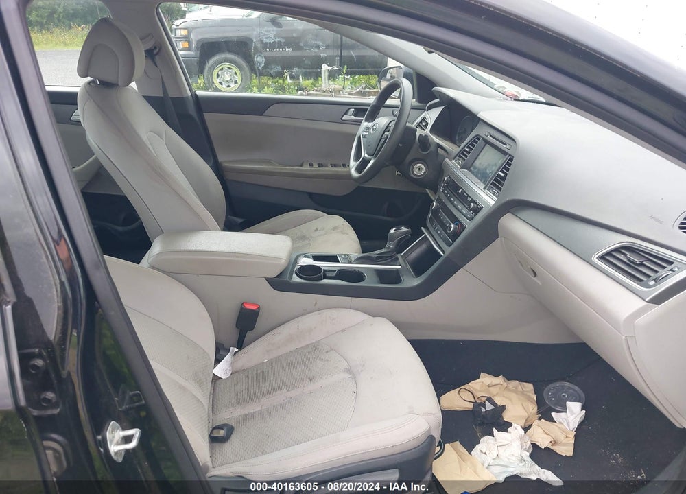 2016 HYUNDAI SONATA SE VIN: 5NPE24AF3GH307458