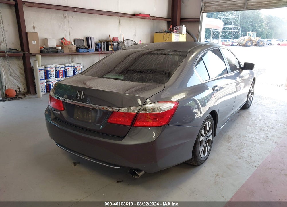 2015 HONDA ACCORD LX VIN: 1HGCR2F32FA007665