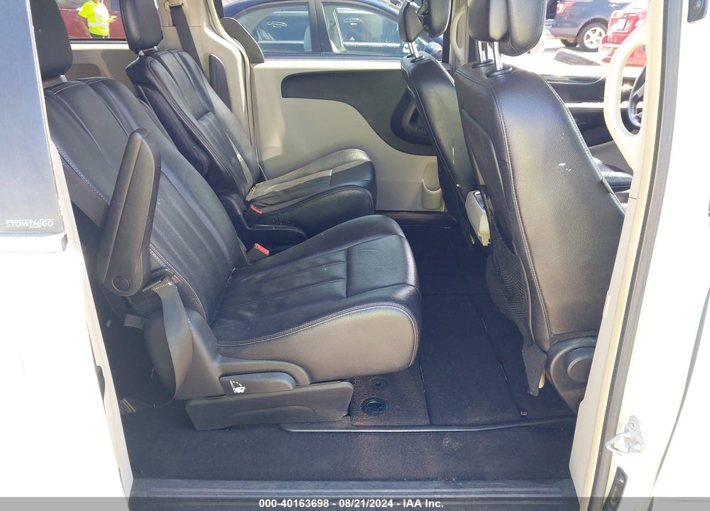 2014 CHRYSLER TOWN & COUNTRY TOURING VIN: 2C4RC1BG7ER212244