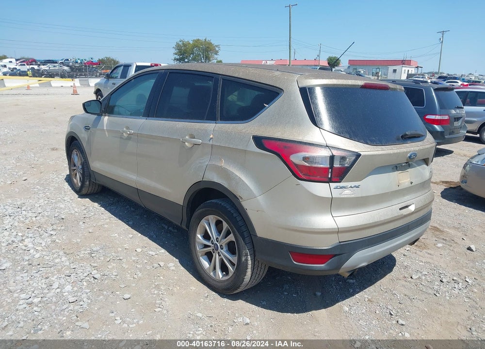 2017 FORD ESCAPE SE VIN: 1FMCU0GD5HUC92674