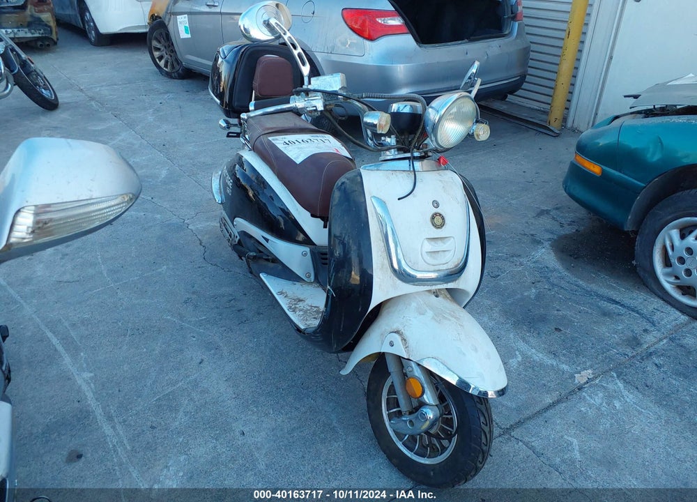 2015 SCOOTER ZNEN VIN: L5YTCKPA8F1114788
