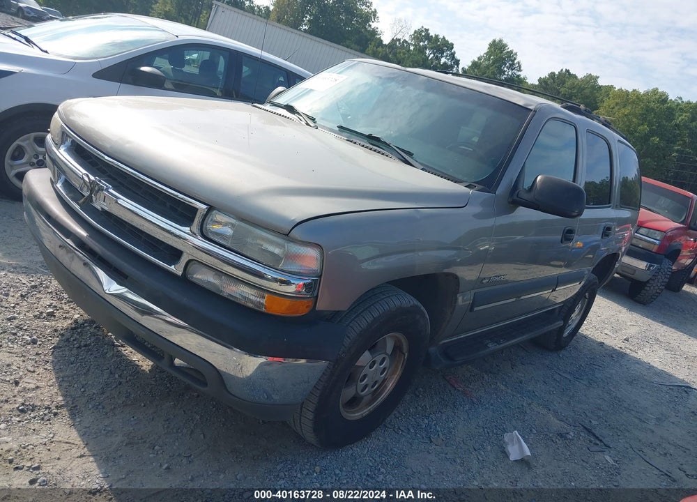 2002 CHEVROLET TAHOE LS VIN: 1GNEC13V02J233844