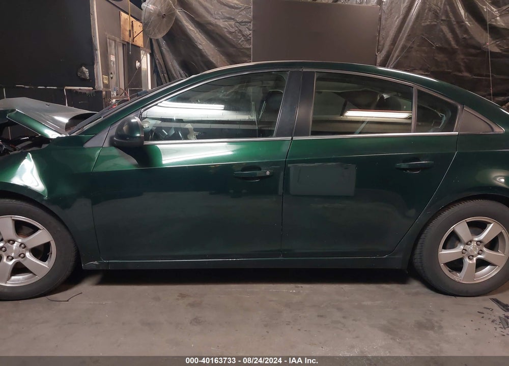 2014 CHEVROLET CRUZE 1LT AUTO VIN: 1G1PC5SB0E7269849