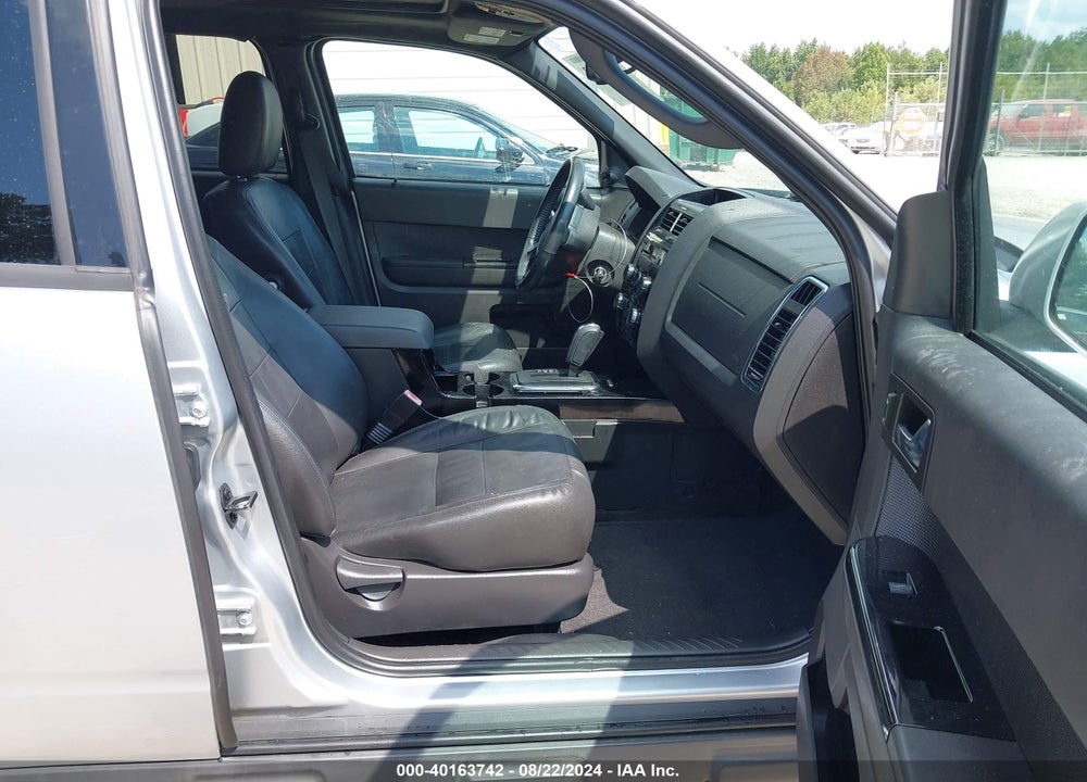 2011 FORD ESCAPE LIMITED VIN: 1FMCU0EGXBKC42448