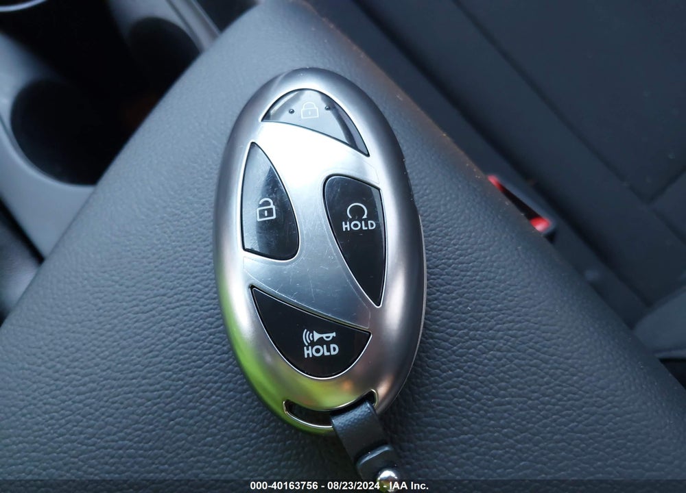 2024 HYUNDAI ELANTRA SEL VIN: KMHLM4DG4RU751975