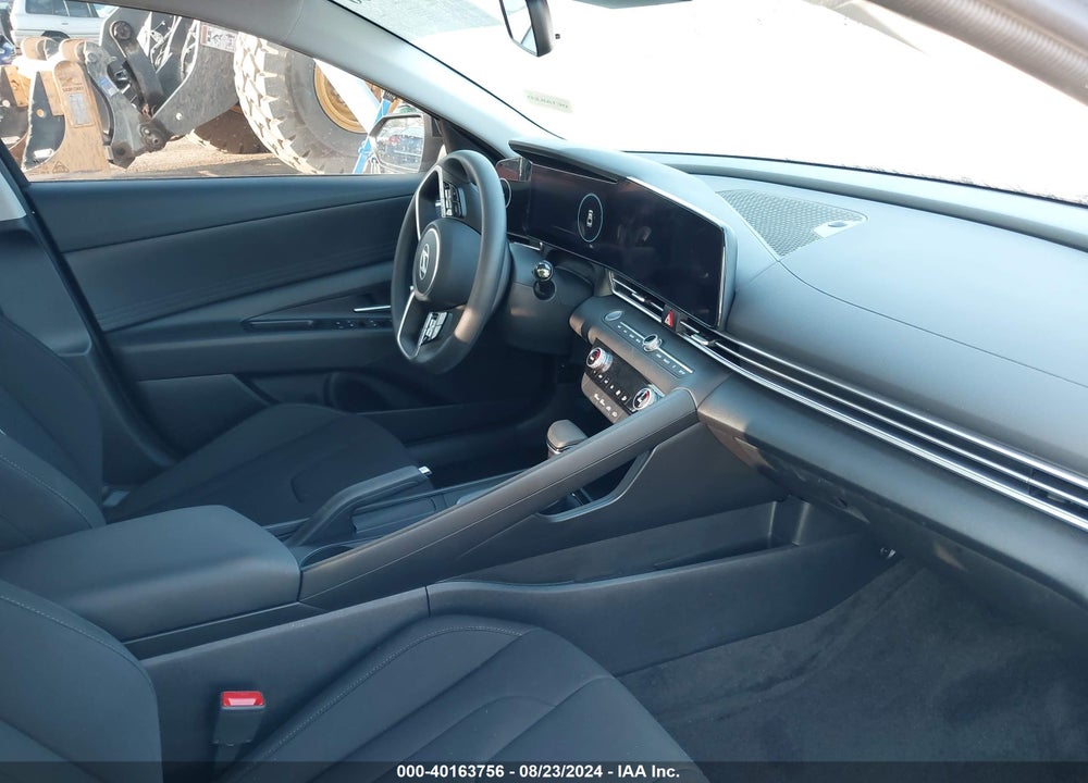 2024 HYUNDAI ELANTRA SEL VIN: KMHLM4DG4RU751975