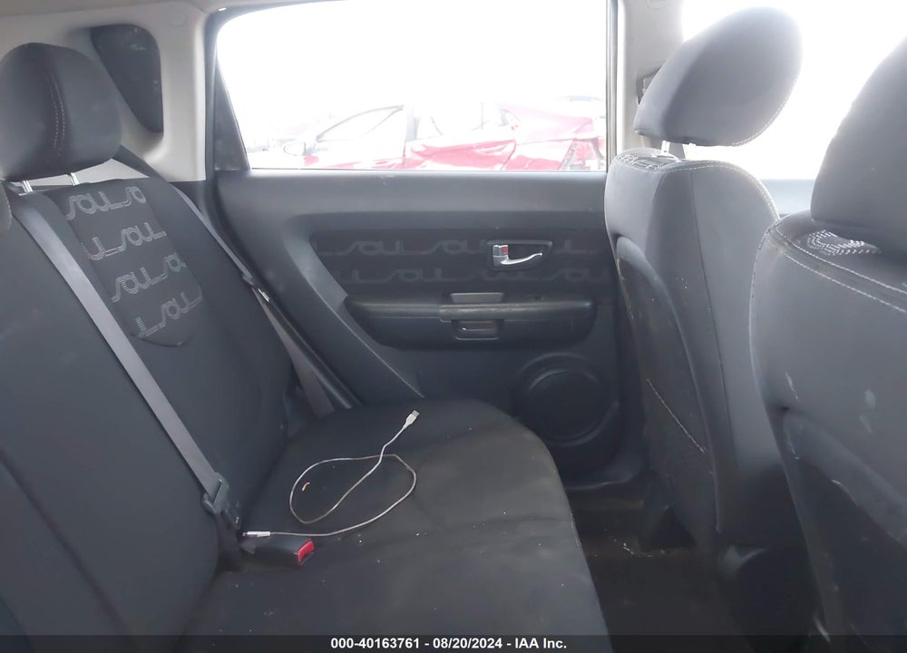 2012 KIA SOUL VIN: KNDJT2A6XC7473104