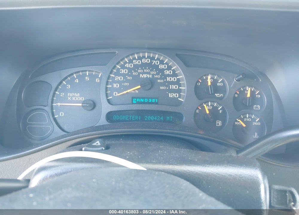 2004 CHEVROLET SILVERADO 1500 LS VIN: 2GCEC19V341184457