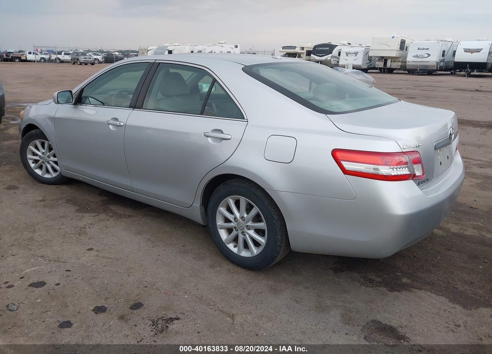 2011 TOYOTA CAMRY XLE VIN: 4T4BF3EK7BR127134