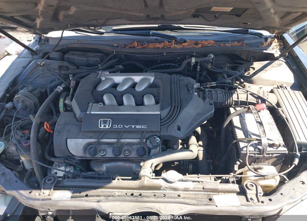 1998 HONDA ACCORD EX V6 VIN: 1HGCG2254WA026781