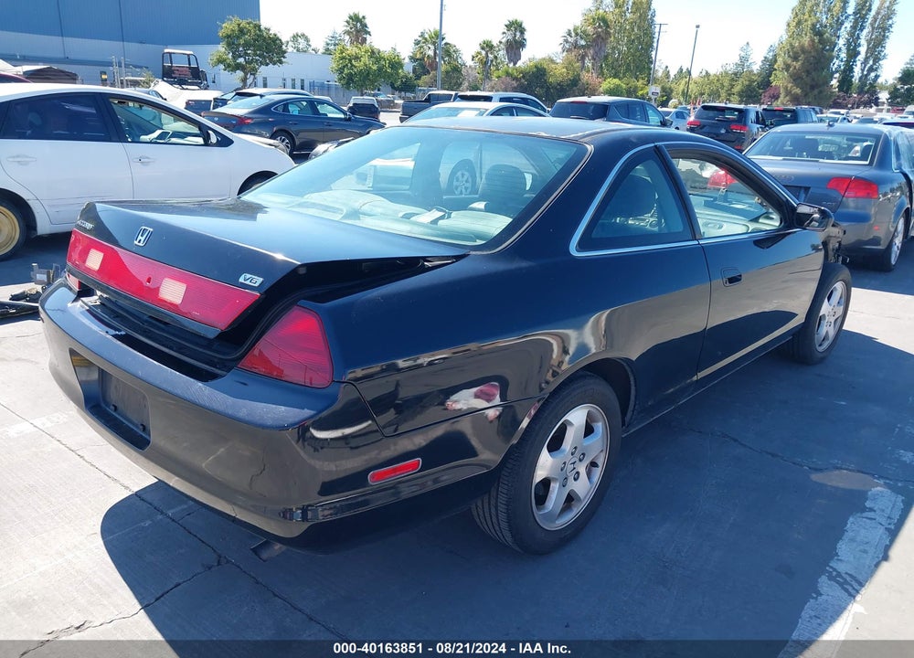 1998 HONDA ACCORD EX V6 VIN: 1HGCG2254WA026781