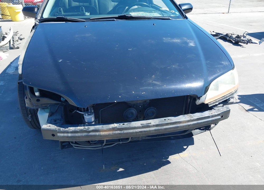 1998 HONDA ACCORD EX V6 VIN: 1HGCG2254WA026781