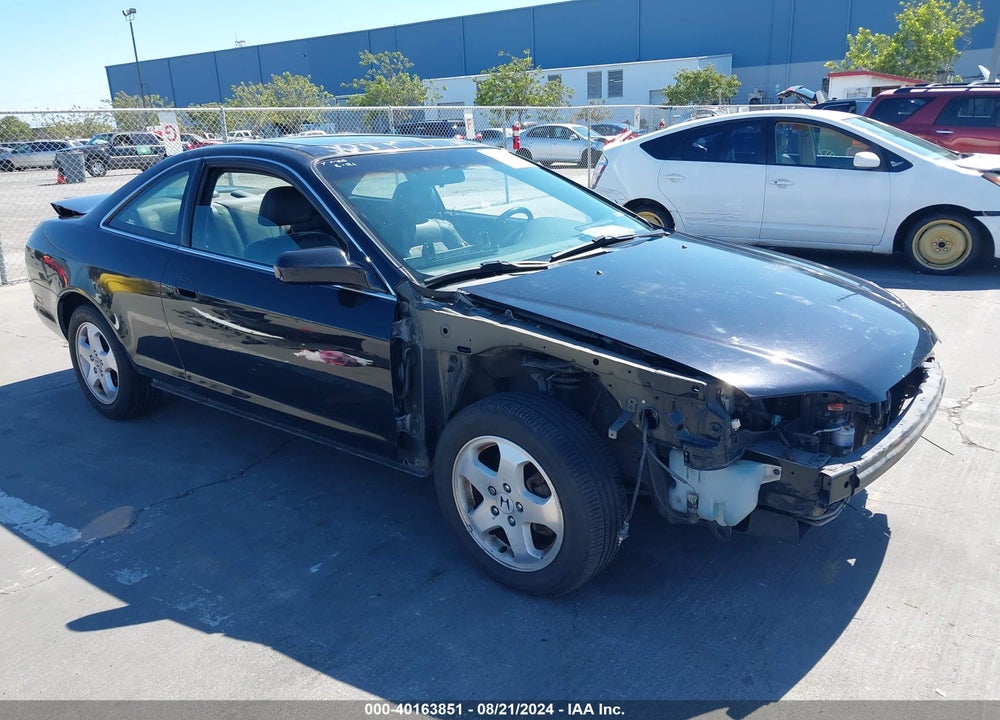 1998 HONDA ACCORD EX V6 VIN: 1HGCG2254WA026781
