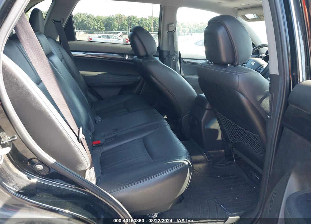 2012 KIA SORENTO SX V6 VIN: 5XYKWDA24CG195808