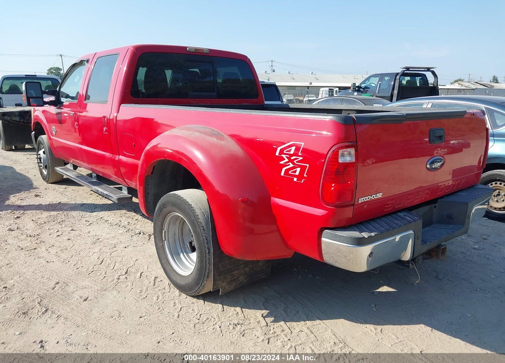 2011 FORD F-350 LARIAT VIN: 1FT8W3DT9BEA62400