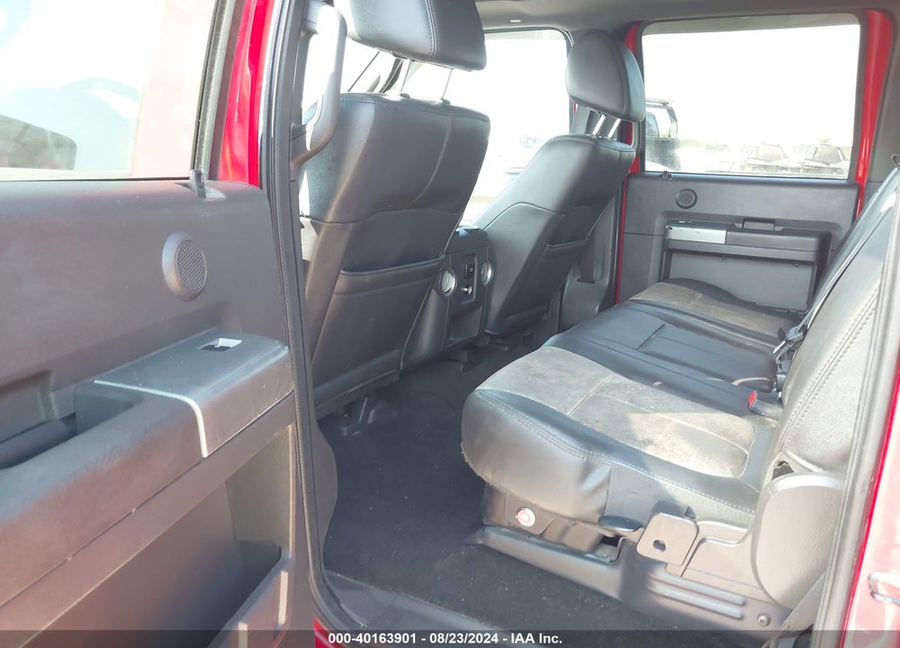 2011 FORD F-350 LARIAT VIN: 1FT8W3DT9BEA62400