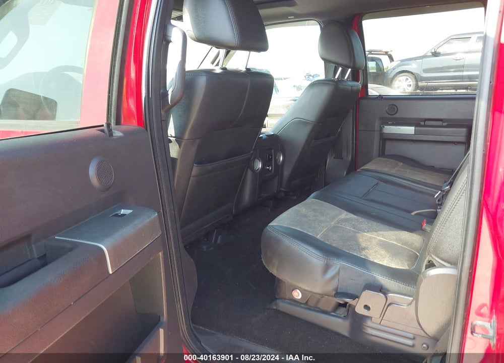 2011 FORD F-350 LARIAT VIN: 1FT8W3DT9BEA62400