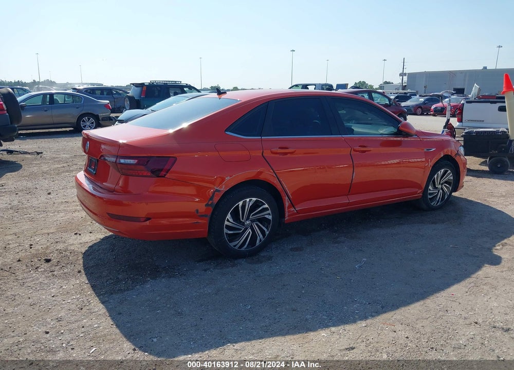2020 VOLKSWAGEN JETTA 1.4T SEL VIN: 3VWE57BU7LM088270