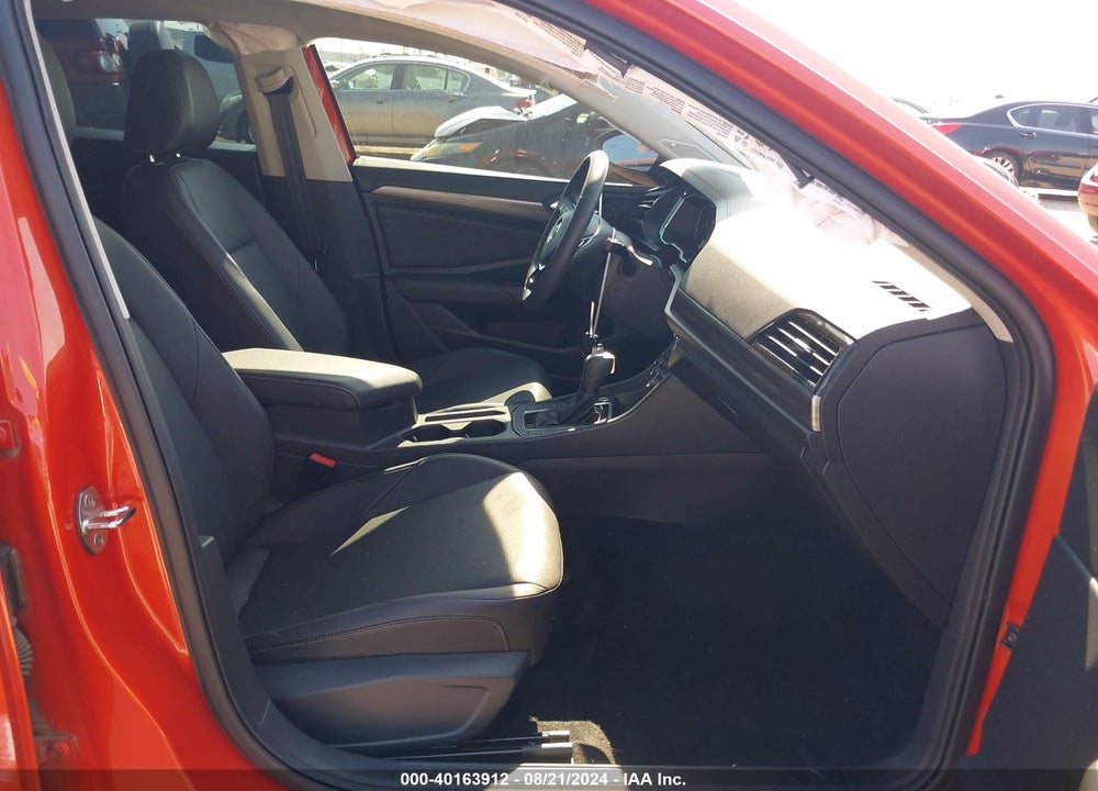 2020 VOLKSWAGEN JETTA 1.4T SEL VIN: 3VWE57BU7LM088270