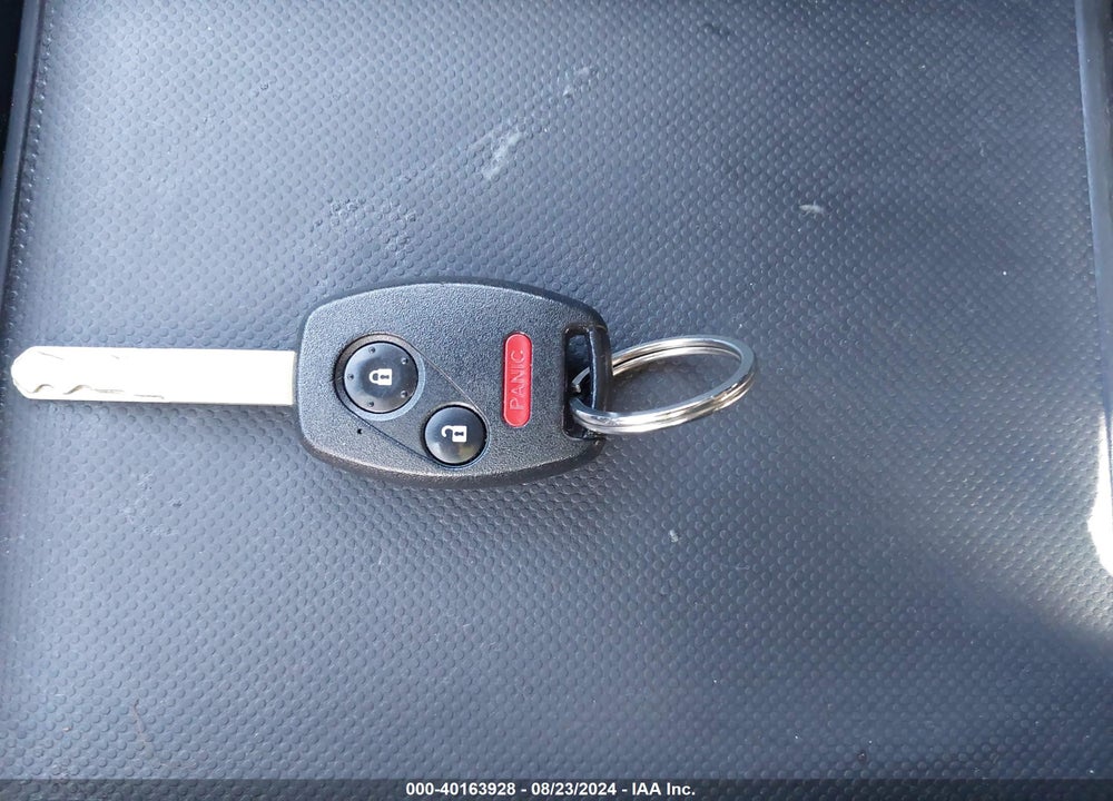 2010 HONDA CR-V LX VIN: 5J6RE4H30AL071983
