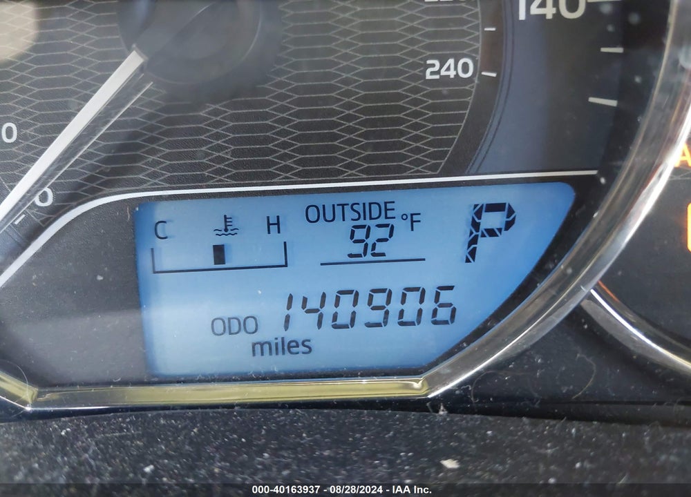 2016 TOYOTA COROLLA LE VIN: 2T1BURHE0GC650934